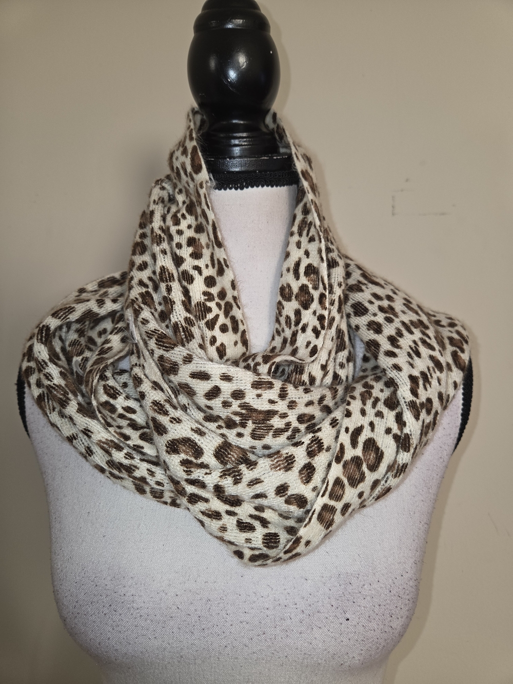 Liz Claiborne Leopard Print Infinity Scarf - Cream and Brown